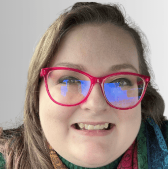 Lovejoy, Victoria - Headshot (1)