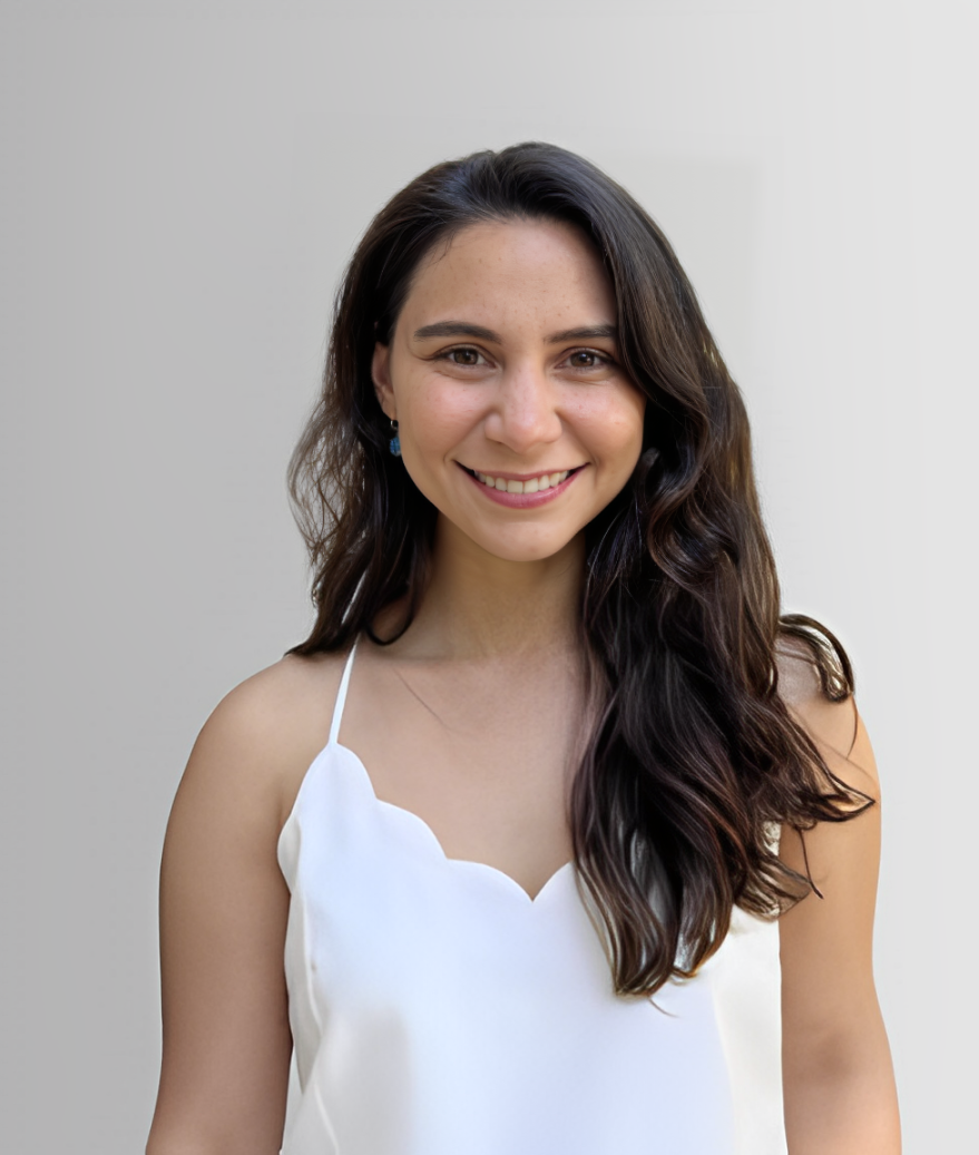 Canas Baena, Daniela - Headshot (1) (1)