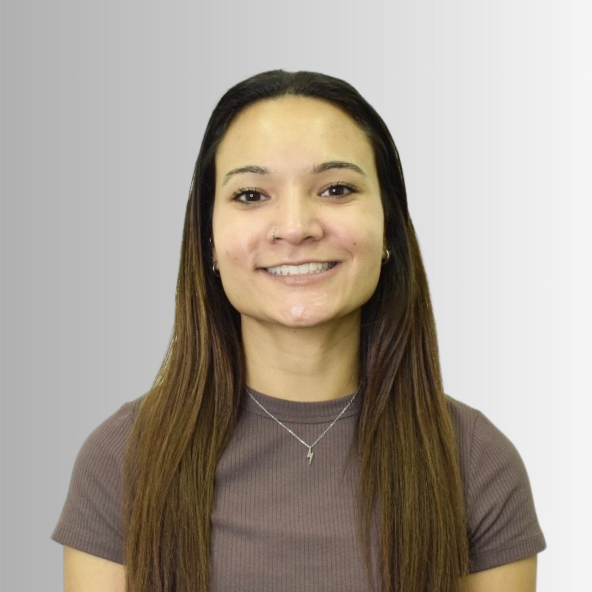 Zoya-Larney-Headshot